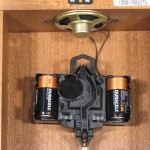 Movement and speaker of the Hermle model 70687-N92215.