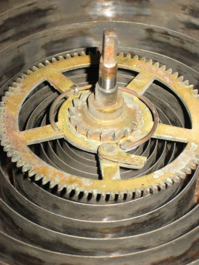 Time mainwheel and mainspring before repair.