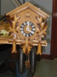 Oak leaf cuckoo clock