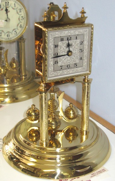 Schatz square dial 400 day clock