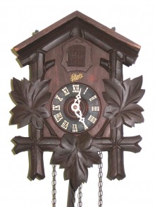 Maple leaf cuckoo clock